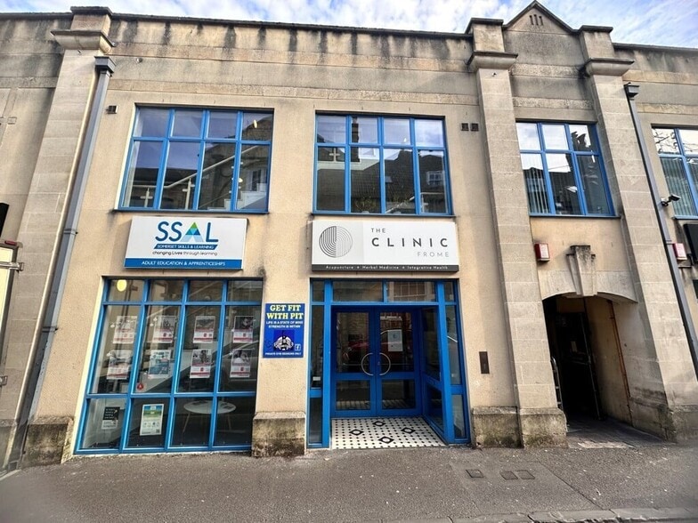 15-16 Palmer St, Frome for lease - Primary Photo - Image 1 of 3