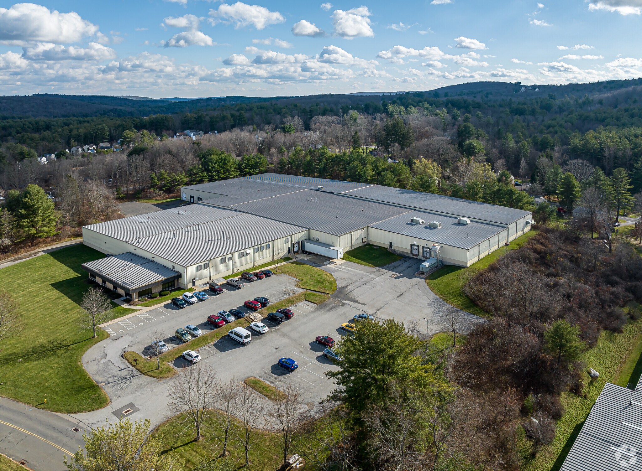 368 Ella Grasso Ave, Torrington, CT for lease Primary Photo- Image 1 of 9