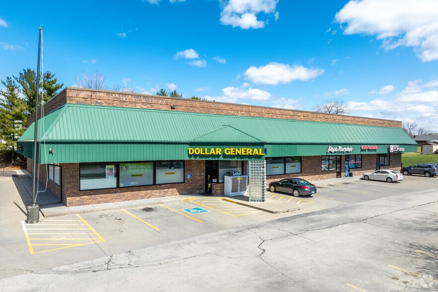 4631-4651 86th St NW, Urbandale, IA for lease - Building Photo - Image 1 of 4