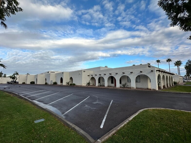 2400 W Medtronic Way, Tempe, AZ for lease - Building Photo - Image 1 of 6