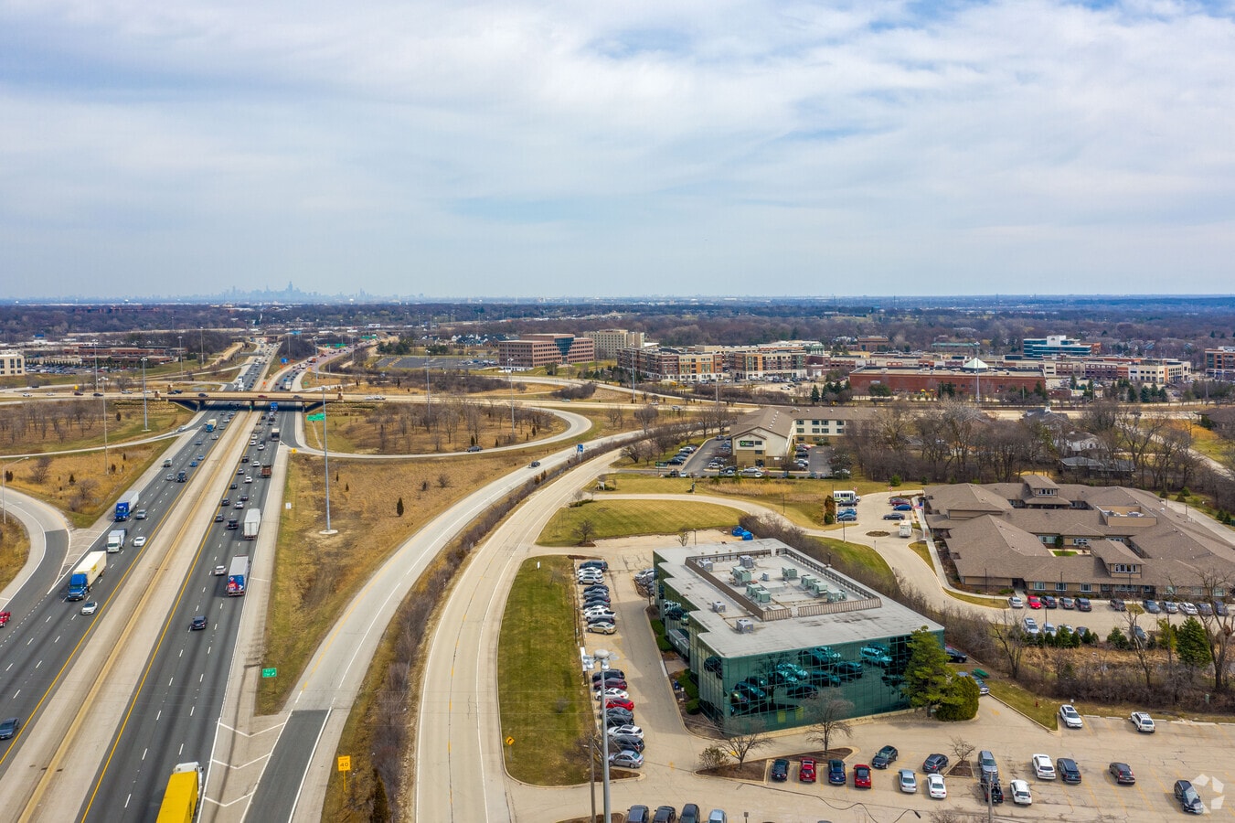 200 S Frontage Rd, Burr Ridge, IL 60527 Executive Center of Burr Ridge