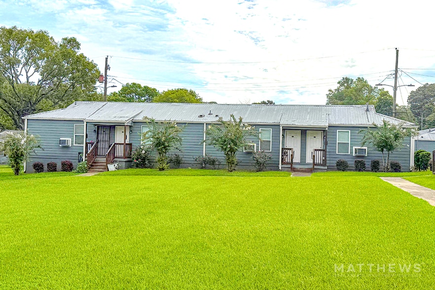 The Landings & Ridgewood Apartments portfolio of 2 properties for sale on LoopNet.com - Building Photo - Image 3 of 4