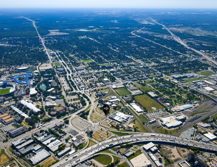 715 Second Ave, Dallas, TX for sale - Building Photo - Image 2 of 12