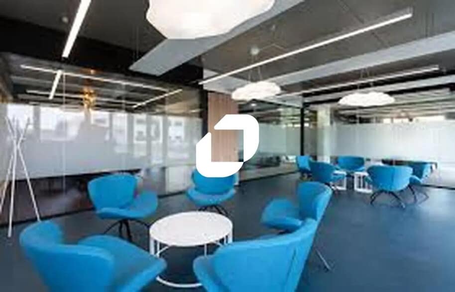 Boulevard De Tournai, Lezennes for lease - Building Photo - Image 3 of 5