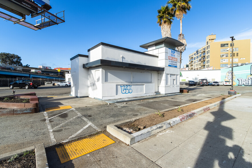 170 S Van Ness Ave, San Francisco, CA for lease - Building Photo - Image 3 of 12