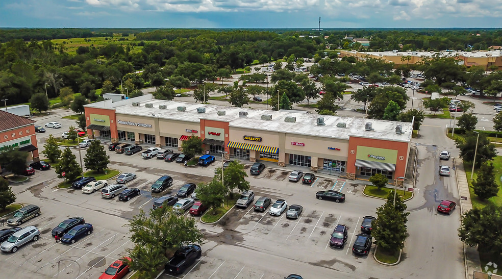 1078-1096 Cypress Pky, Kissimmee, FL for sale - Primary Photo - Image 1 of 1