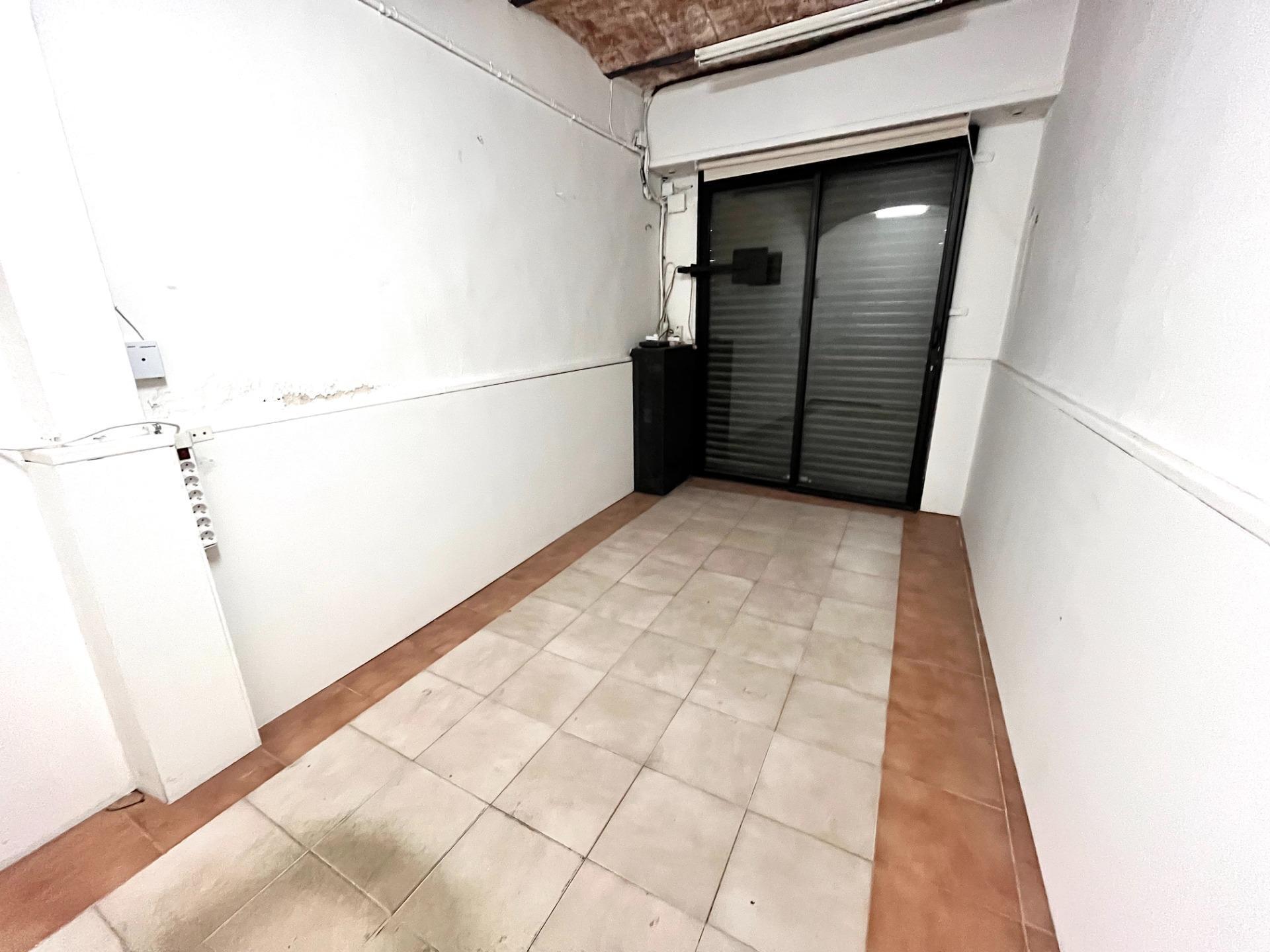 Retail in Calella, Barcelona for lease Interior Photo- Image 1 of 3