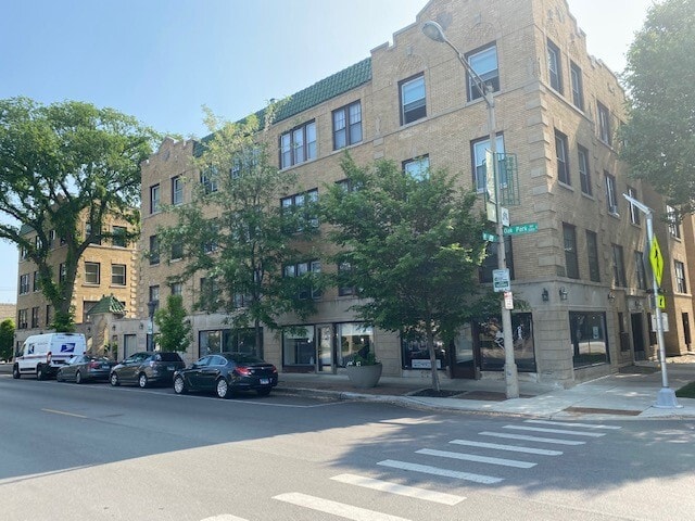 944-964 S Oak Park Ave, Oak Park, IL for lease - Building Photo - Image 1 of 4