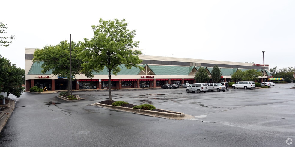 6315-6381 Old Branch Ave, Camp Springs, MD for lease - Primary Photo - Image 1 of 5