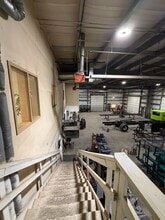 8800 Venture Ave SE, Calgary, AB for lease Interior Photo- Image 2 of 27