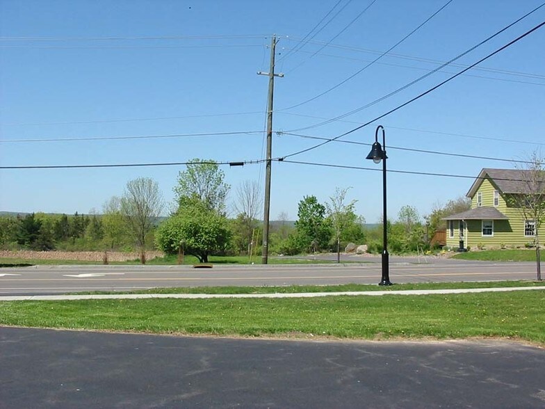 2416 N Triphammer Rd, Ithaca, NY 14850