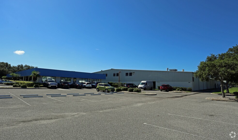 2150 Whitfield Ave, Sarasota, FL for sale - Primary Photo - Image 1 of 1