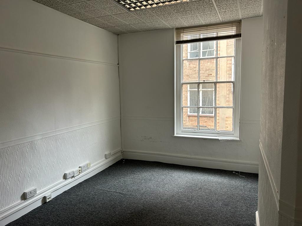 Bank Pl, Nottingham for lease Interior Photo- Image 1 of 4