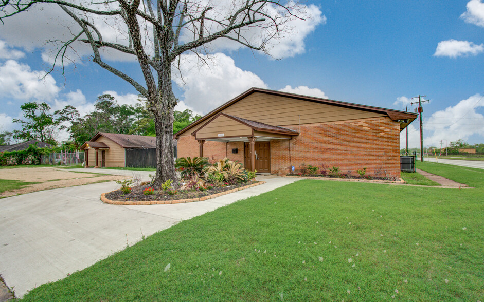 11411 Homestead Rd, Houston, TX for sale - Building Photo - Image 1 of 38