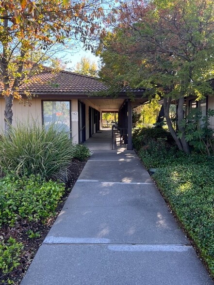 3475 Taylor Rd, Loomis, CA for lease - Building Photo - Image 2 of 5