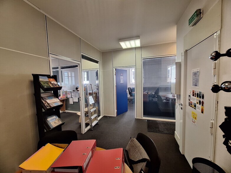 5-7 Rue Fenelon, Bordeaux for lease - Building Photo - Image 2 of 4