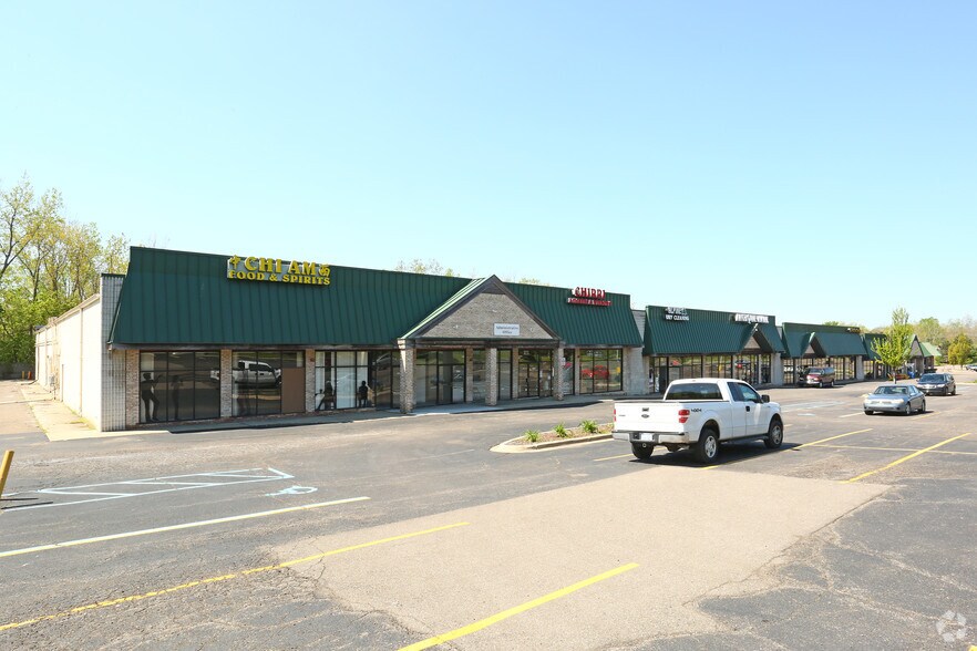42261 42475 7 Mile Rd Northville Mi 48167 Plaza Loopnet Com 42261 42475 7 Mile Rd Northville Mi, Patio Plus Outdoor Furniture Northville Mi 48167