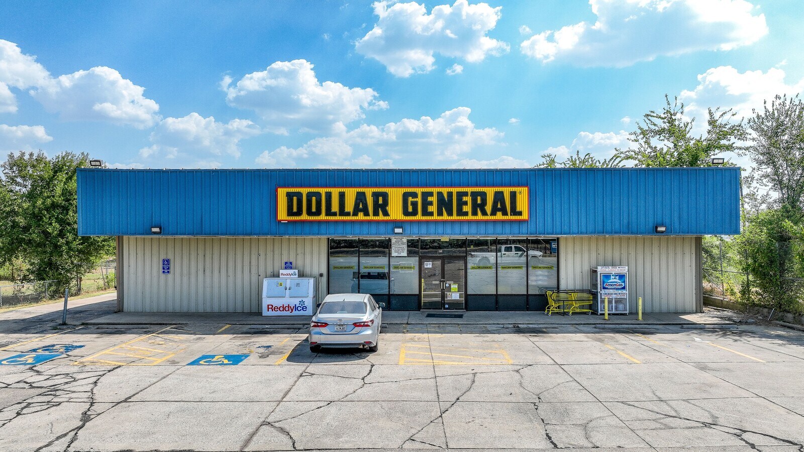 1501 W South Commerce St, Wills Point, TX 75169 Dollar General