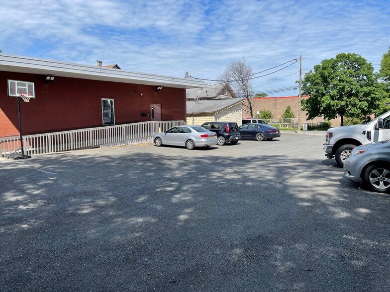 1523 State St, Schenectady, NY for sale - Primary Photo - Image 1 of 1