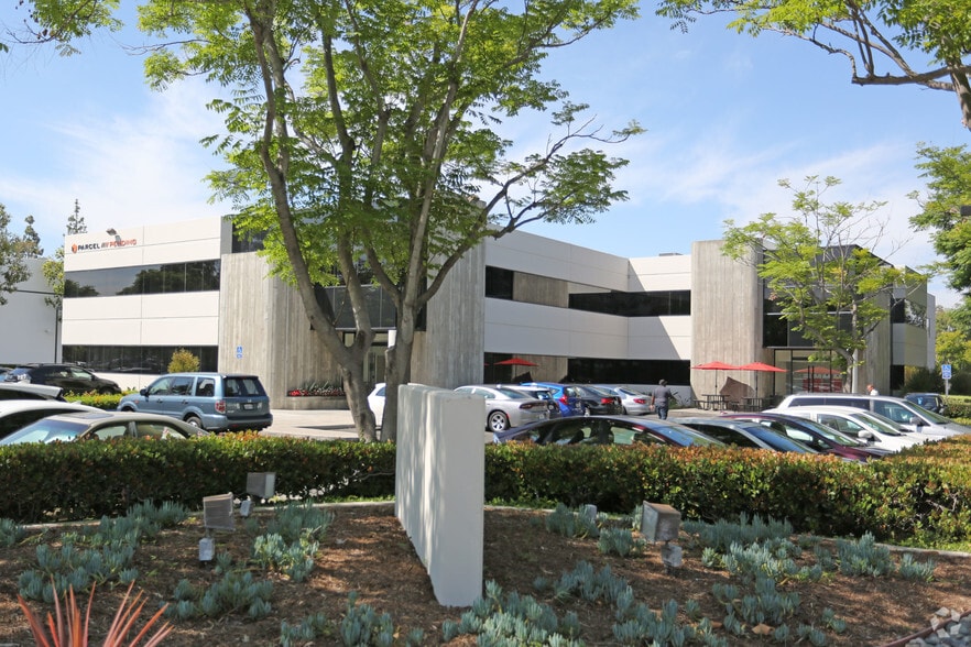 1 Vanderbilt, Irvine, CA for lease - Building Photo - Image 2 of 6