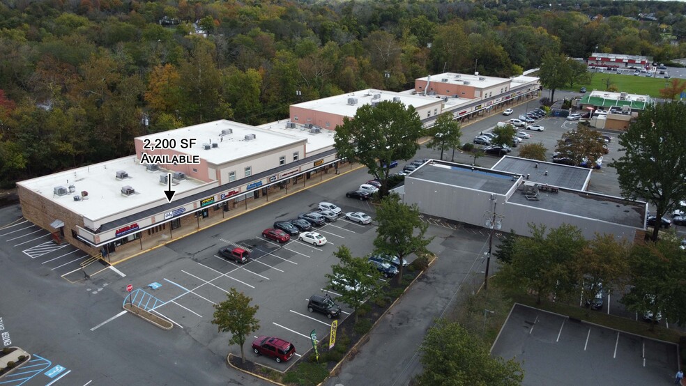 1075 Easton Ave, Somerset, NJ for lease - Building Photo - Image 2 of 5