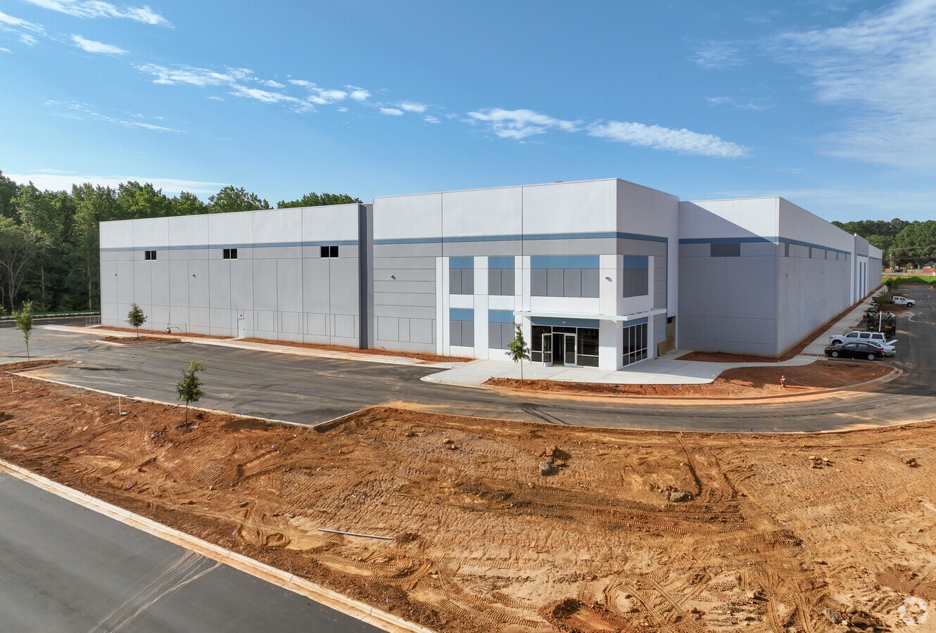 646 Cason St, Belmont, NC 28012