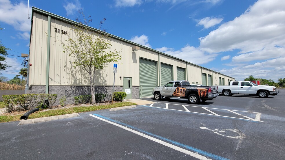 2120 N Ronald Reagan Blvd, Longwood, FL for sale - Building Photo - Image 1 of 4