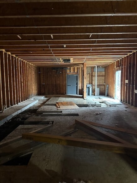 244 US Highway 46, Totowa, NJ for lease - Building Photo - Image 3 of 16