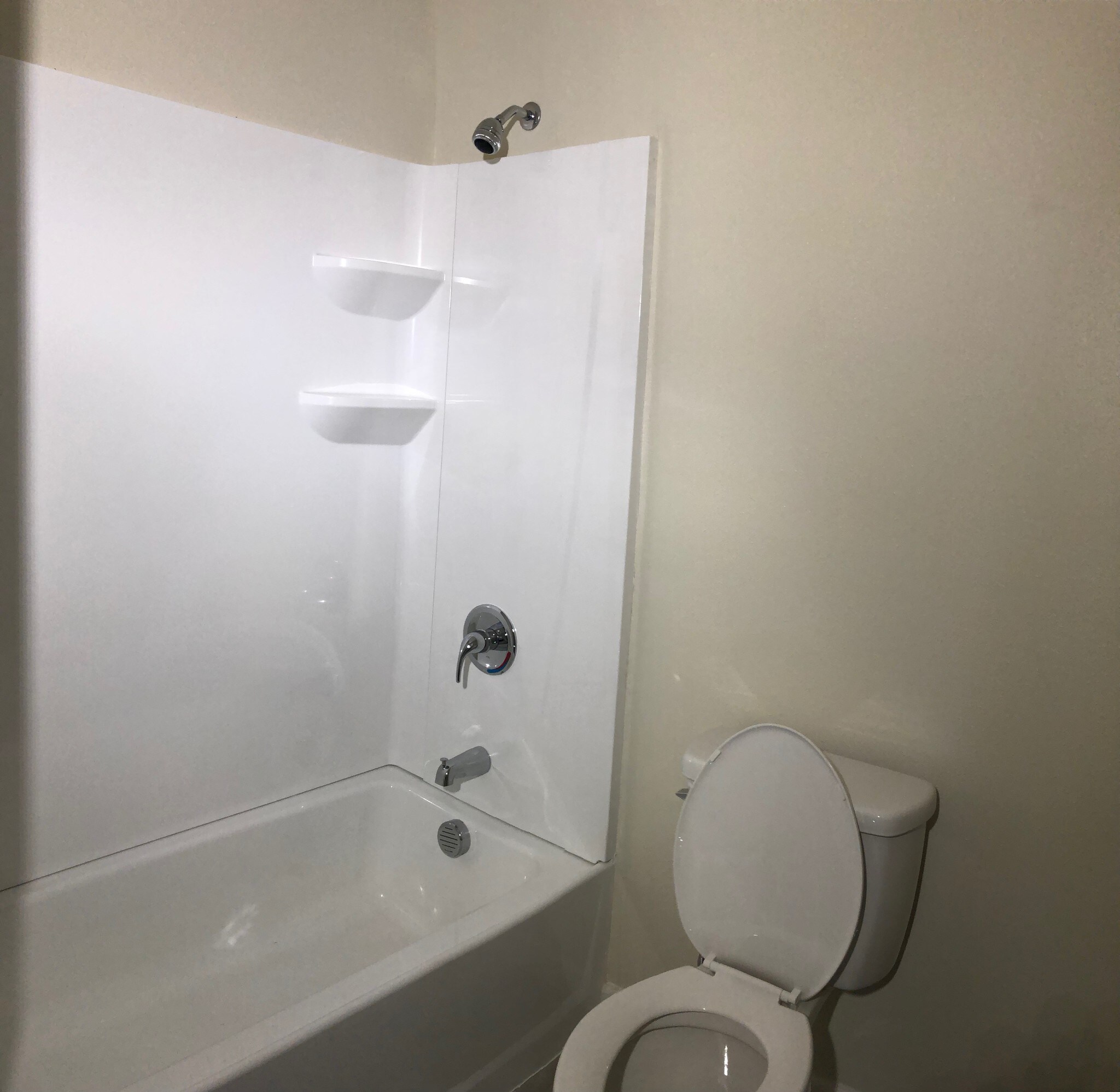 6 Sutter St, Red Bluff, CA 96080 Sutter Street Apartments