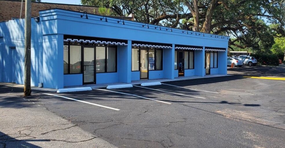 4407 Old Shell Rd, Mobile, AL for lease - Building Photo - Image 1 of 3