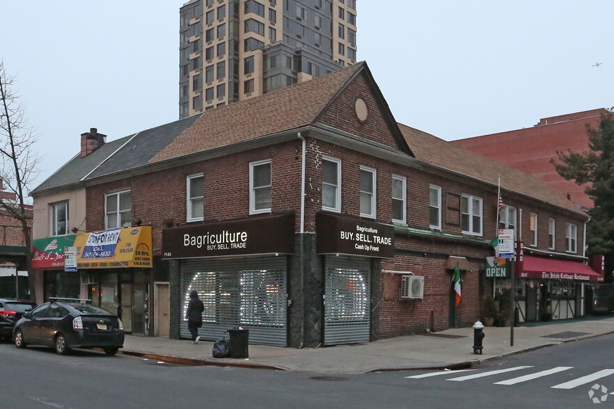 7161 Austin St, Forest Hills, NY for sale - Primary Photo - Image 1 of 1