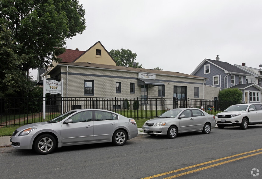 140 Harvest Ave, Staten Island, NY for sale - Primary Photo - Image 1 of 1