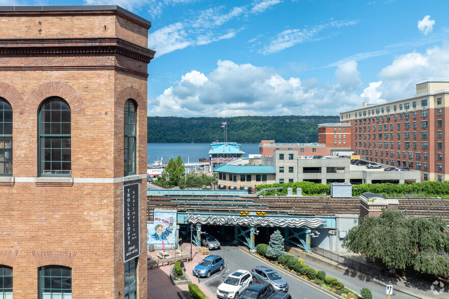 92 Main St, Yonkers, NY for lease - Building Photo - Image 3 of 33