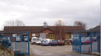 Colliery Rd, Wrexham for lease - Building Photo - Image 2 of 5