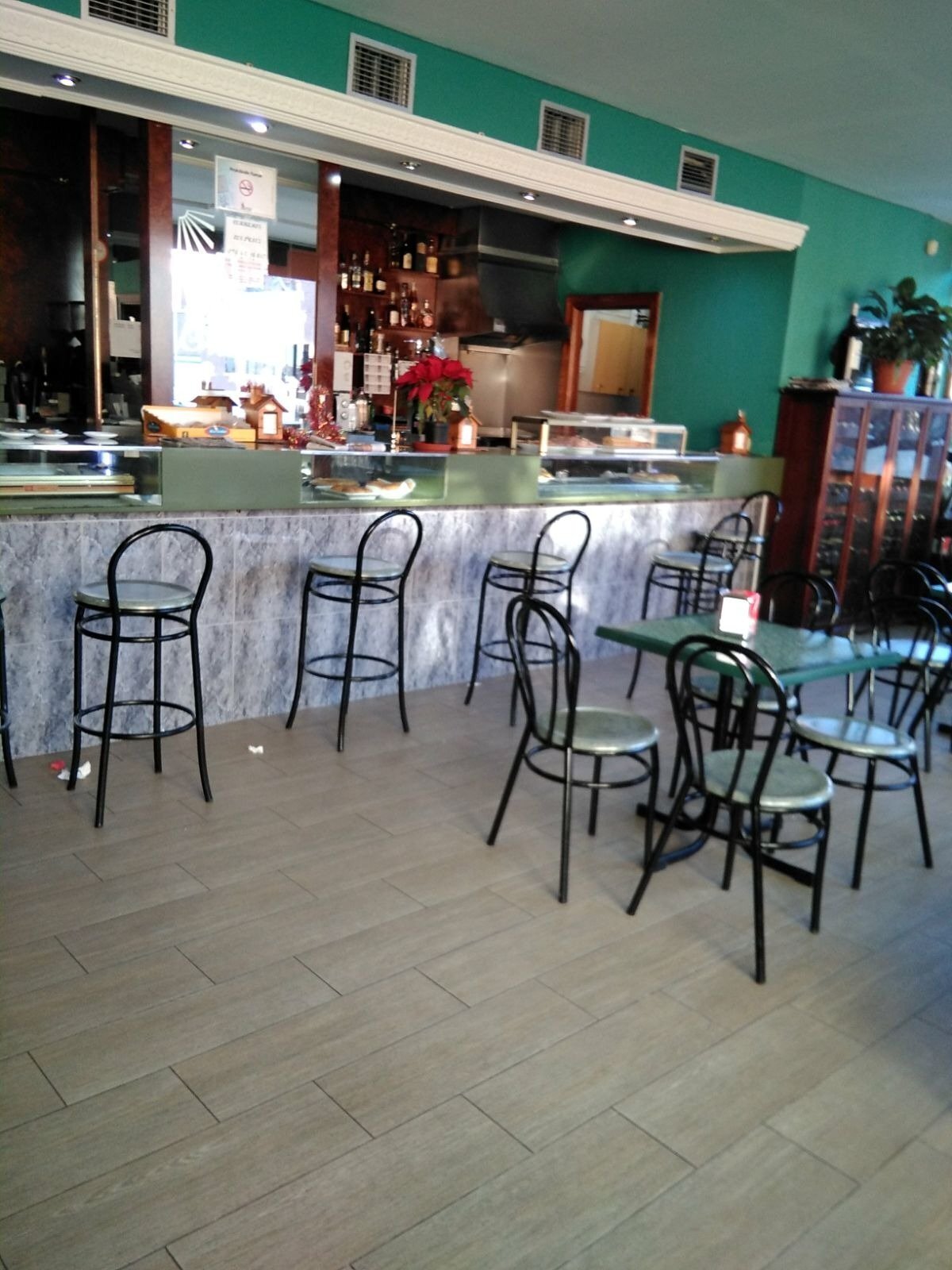 Retail in Salamanca for lease Building Photo- Image 1 of 5