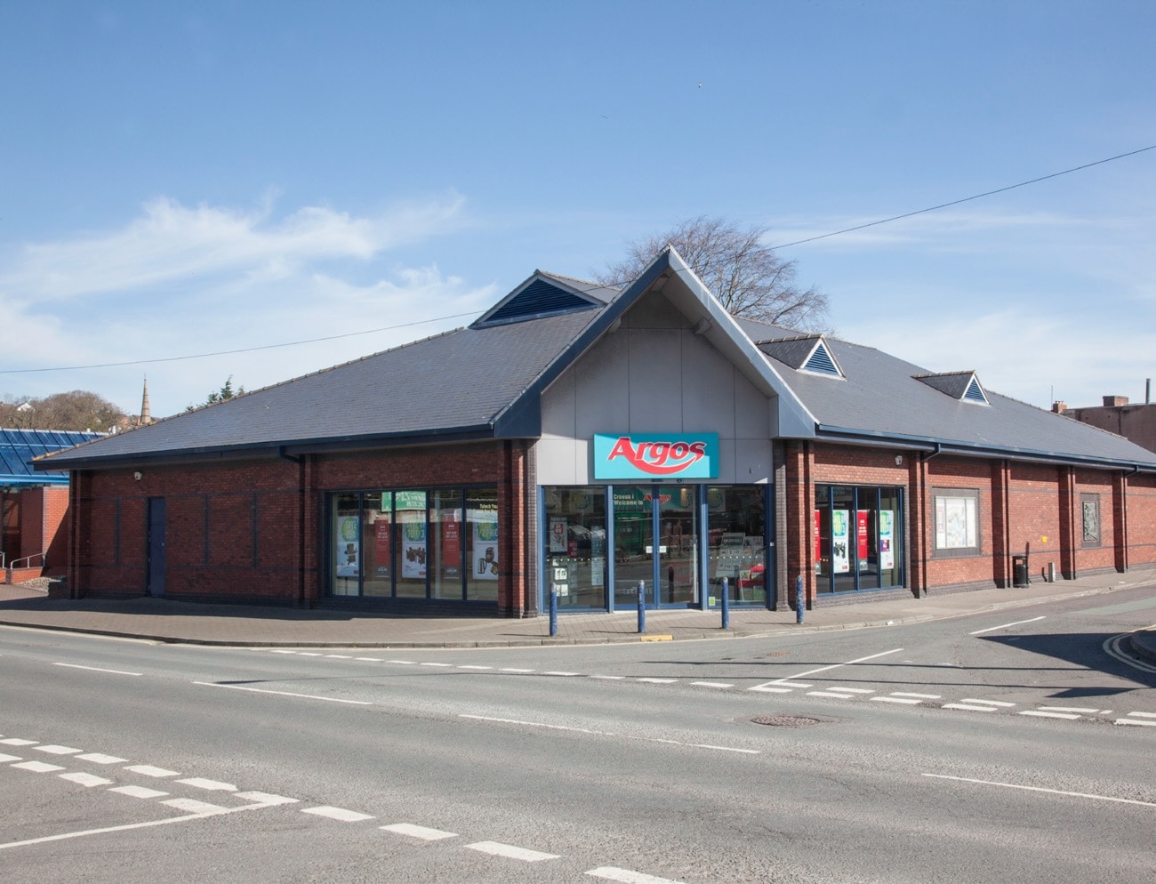 Back Ln, Newtown for sale Primary Photo- Image 1 of 1