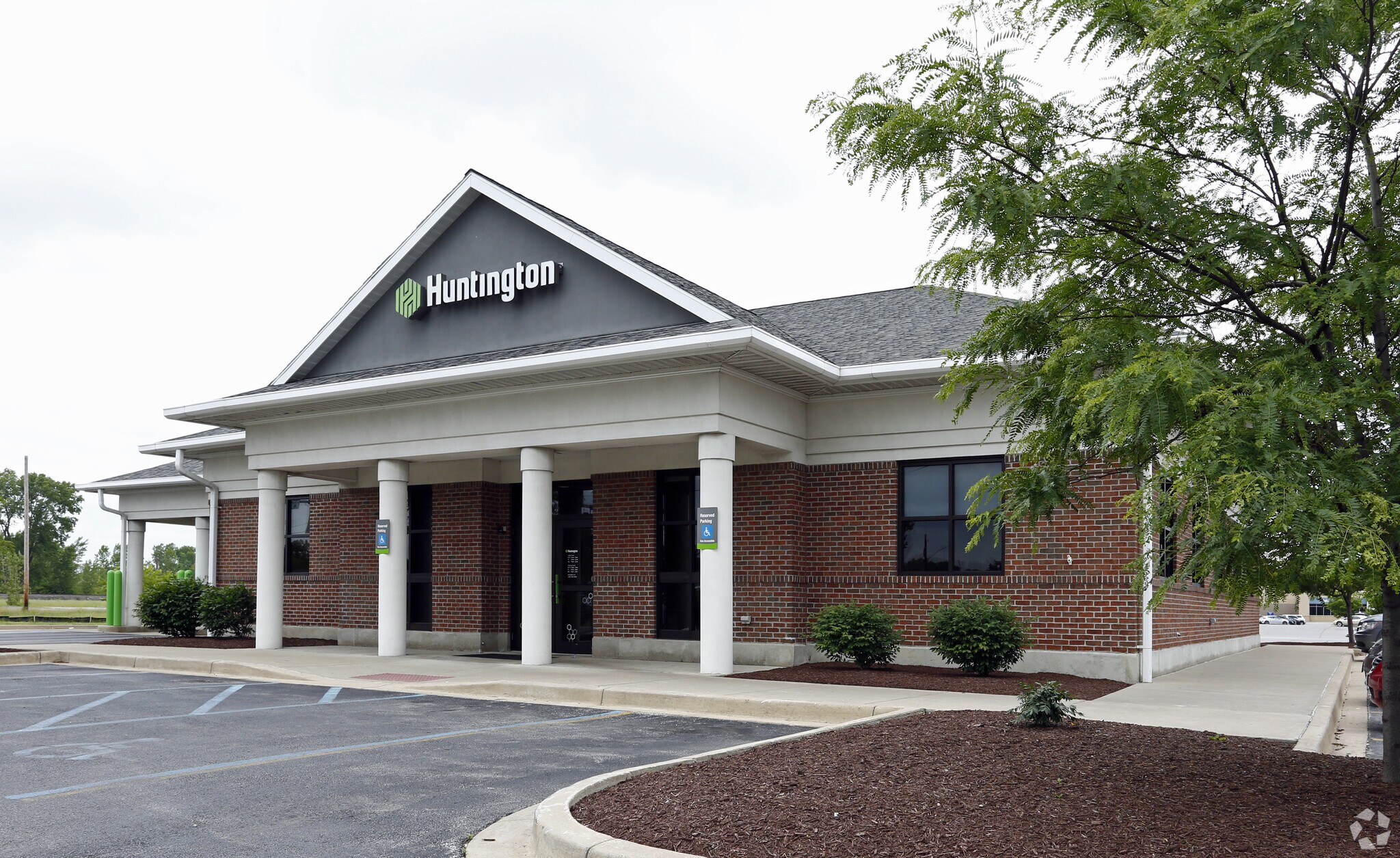 1311 McCord Rd, Holland, OH for sale Primary Photo- Image 1 of 1