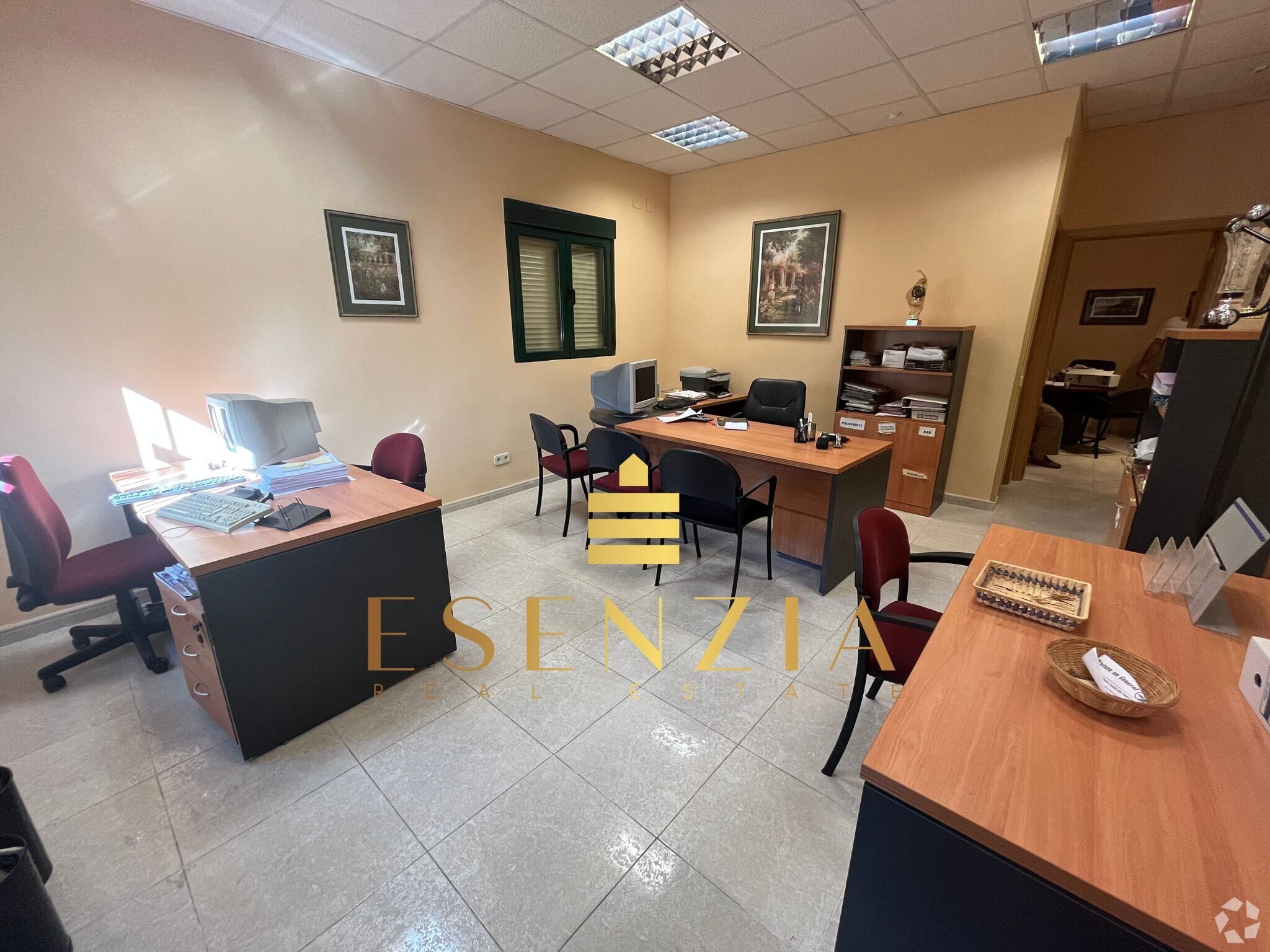 Office in Villanueva del Pardillo, MAD for lease Interior Photo- Image 1 of 9