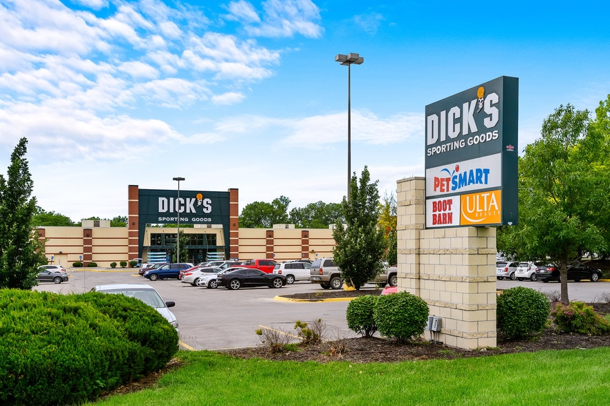 2727 Iowa St, Lawrence, KS for sale - Building Photo - Image 1 of 1