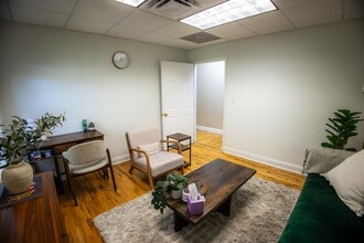 3955 Riverside Ave, Jacksonville, FL for lease Interior Photo- Image 2 of 3