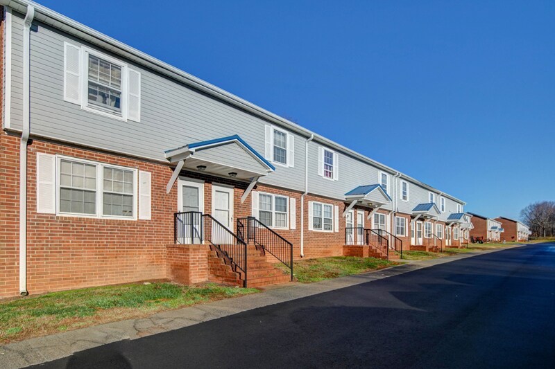 2345 Statesville Blvd, Salisbury, NC 28147