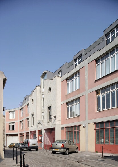 15 Cité Aubry, Paris for lease - Building Photo - Image 1 of 3