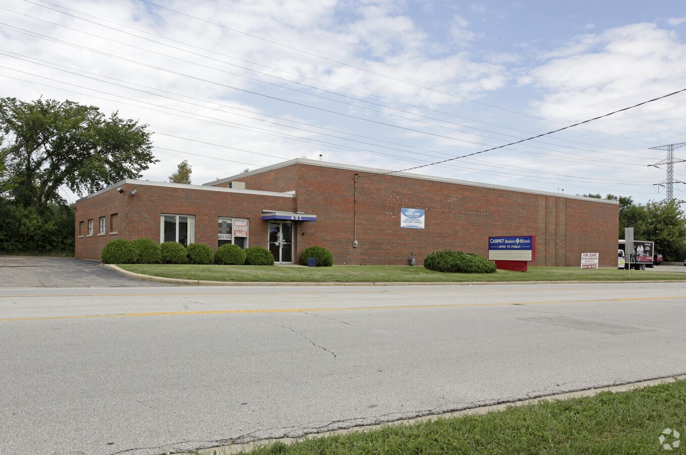 491 E St. Charles Rd, Carol Stream, IL 60188