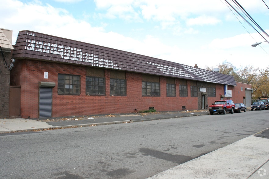 175 Mount Pleasant Ave, Newark, NJ for lease - Building Photo - Image 2 of 9