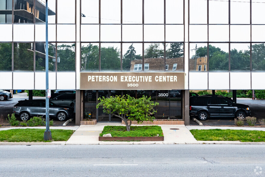 3500 W Peterson Ave, Chicago, IL for lease - Building Photo - Image 3 of 5