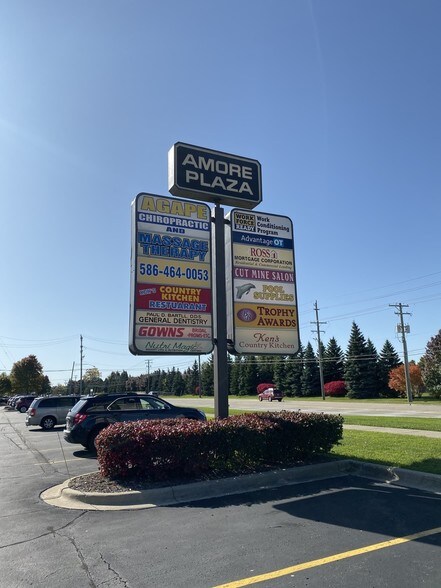 40200-40522 Hayes Rd, Clinton Township, MI for lease - Building Photo - Image 2 of 4