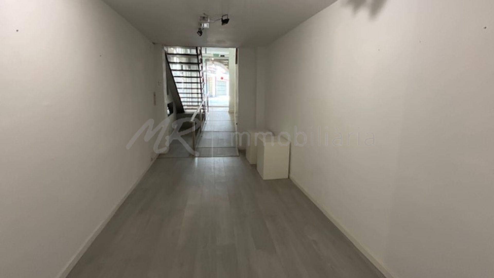 Office/Retail in Granollers, Barcelona for lease Interior Photo- Image 1 of 31