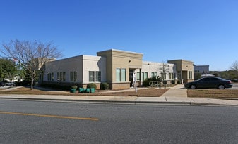 1909 Hillbrooke Trl, Tallahassee FL - Live-Work Space