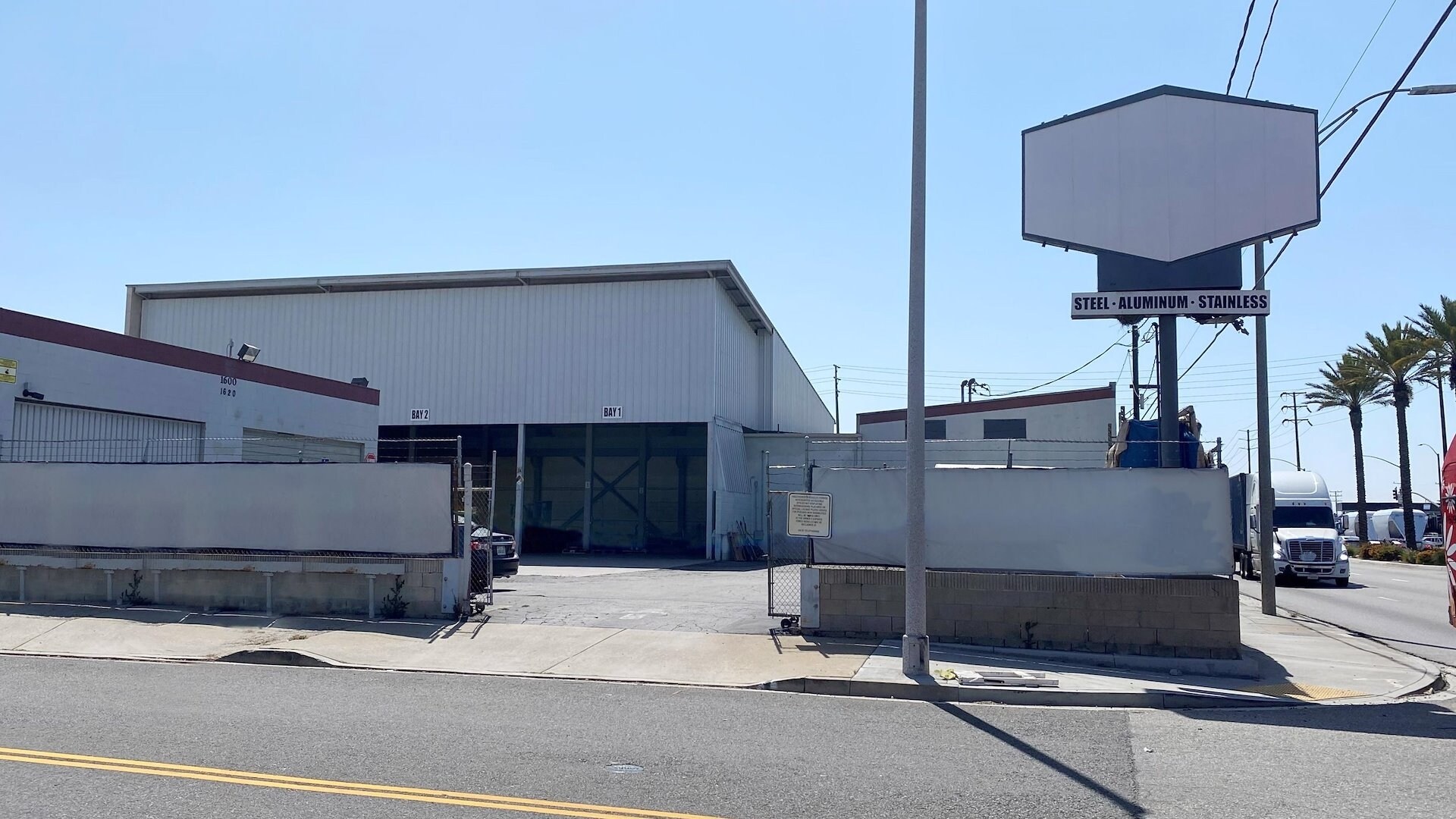 1600 W Anaheim St, Long Beach, CA for lease Primary Photo- Image 1 of 8
