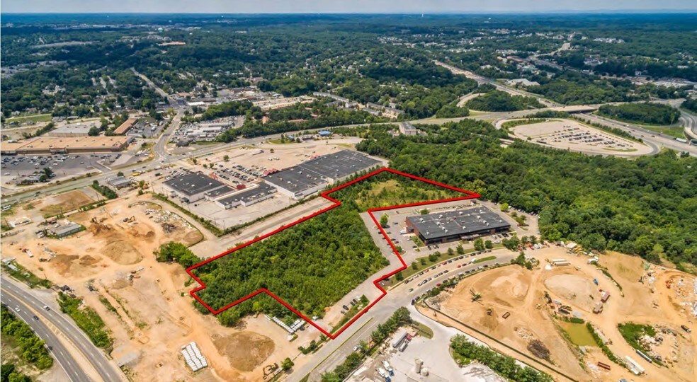 981 Annapolis Way, Woodbridge, VA for sale - Primary Photo - Image 1 of 1